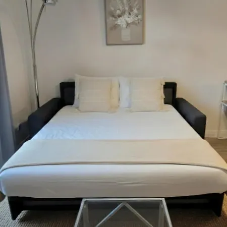 Apartamento L'escapade-centre Ville-wifi-parking Lourdes
